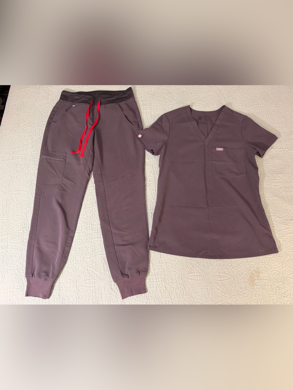 Figs Women's Scrub Top & Jogger Set in Charcoal with Red Drawstring